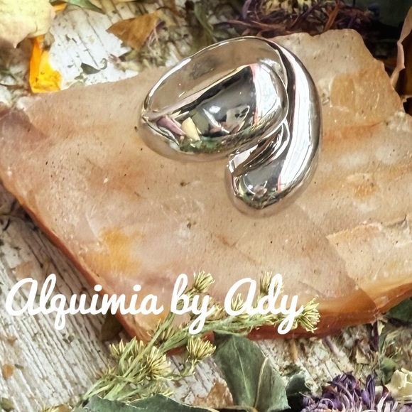 Statement silver ring - Picture 2 of 2